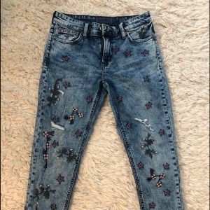 Lucky Brand Sienna Slim Boyfriend embroidered jeans